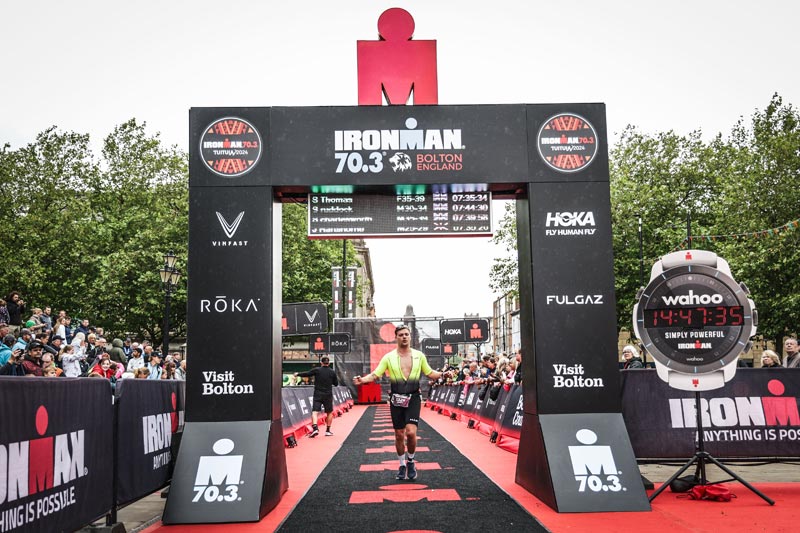 Nephew’s £2,000 Ironman cancer fundraiser for ward